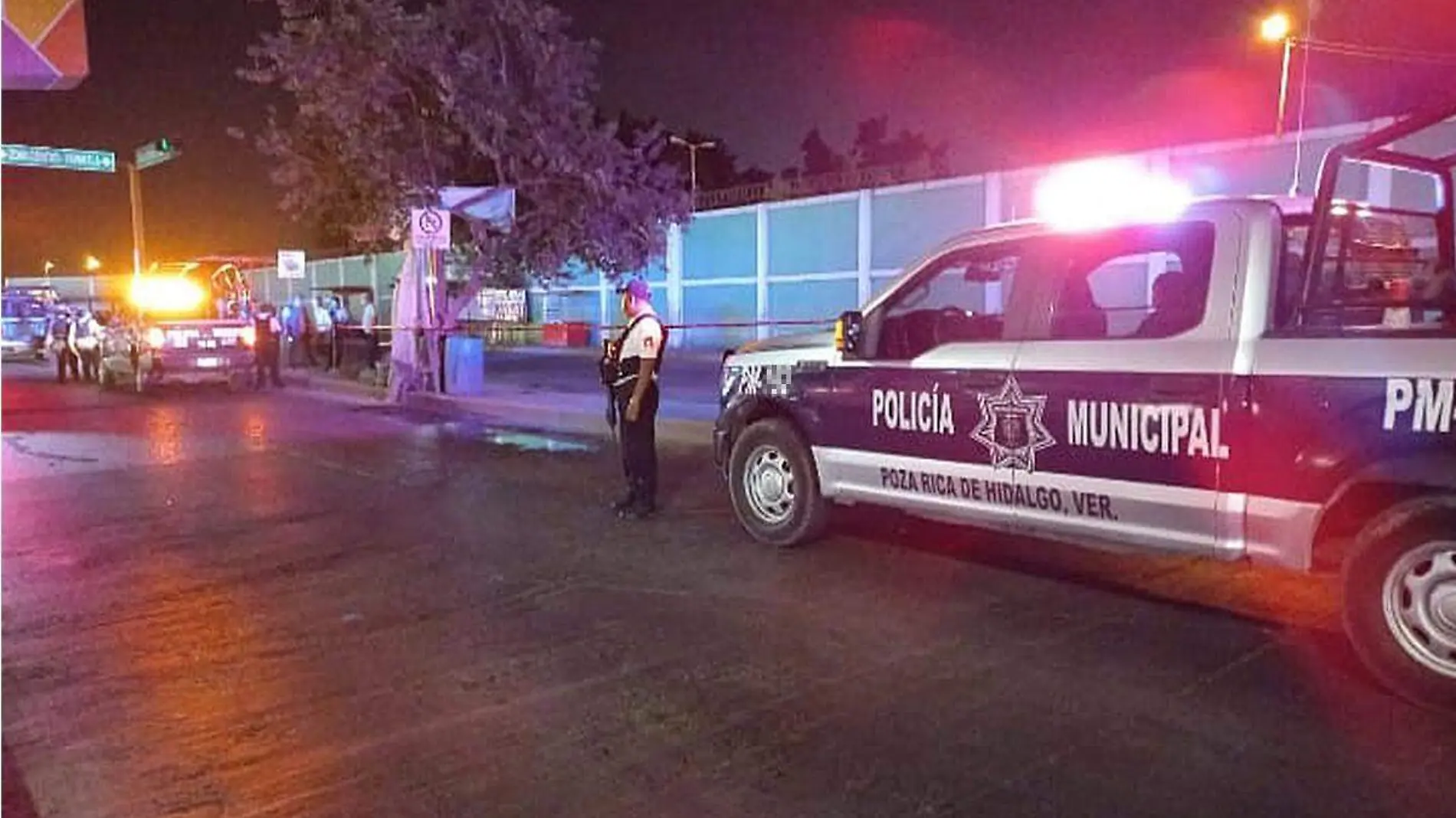 Tirotean a lider de taxista en Poza Rica